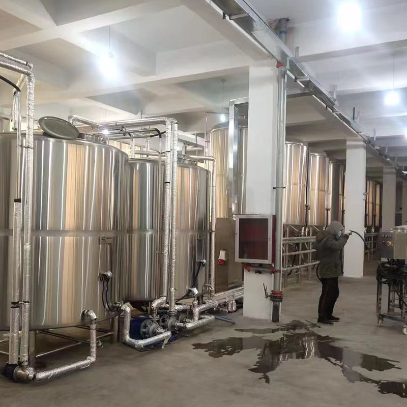 卢氏精酿啤酒设备