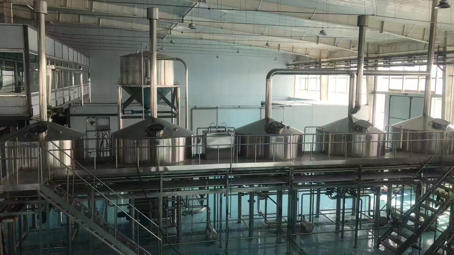 卢氏精酿啤酒设备厂—精酿啤酒设备主要生产工艺与核心技术